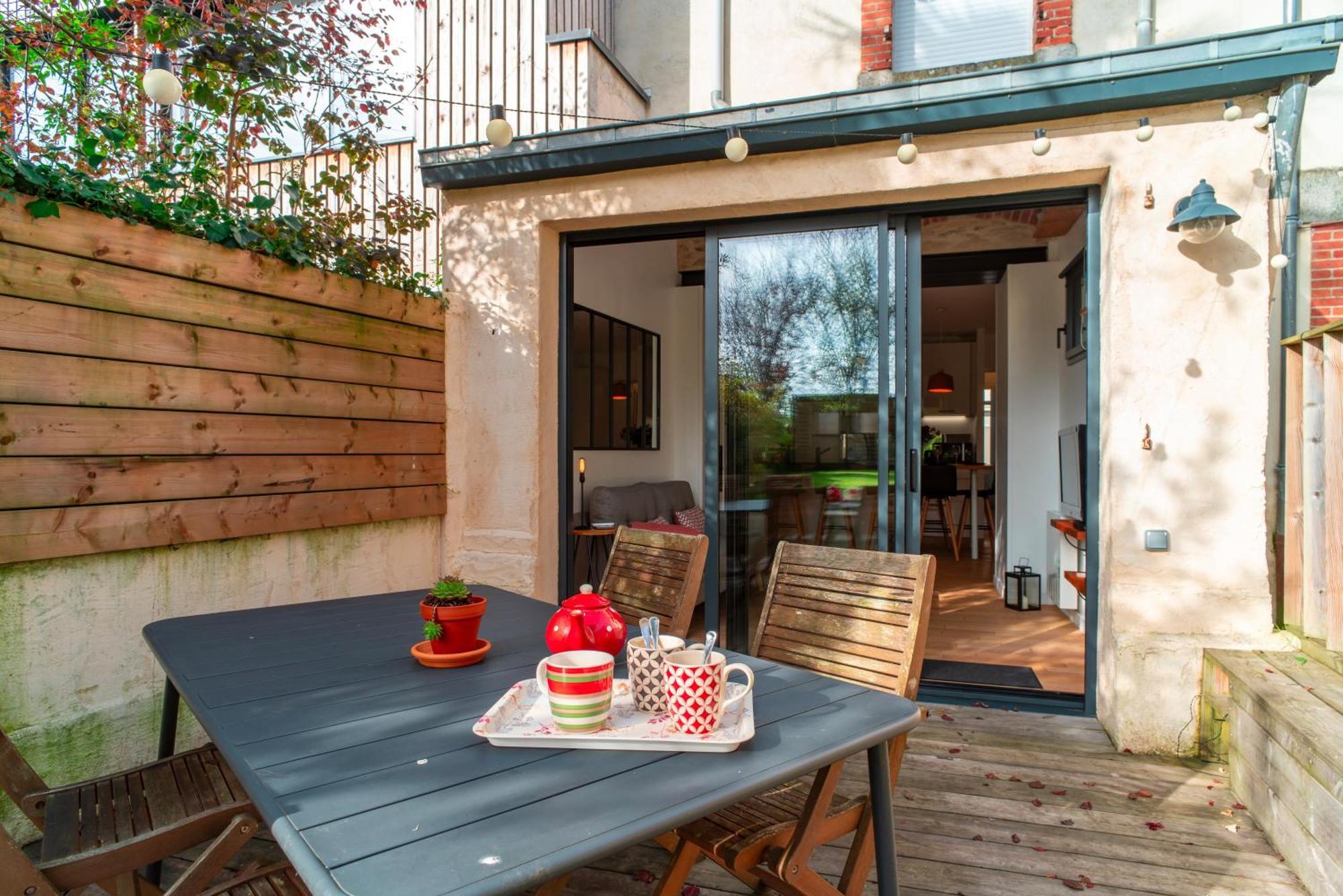 Escale Jardin - Joli Apt Proche Gare Avec Jardin Vannes Exterior photo
